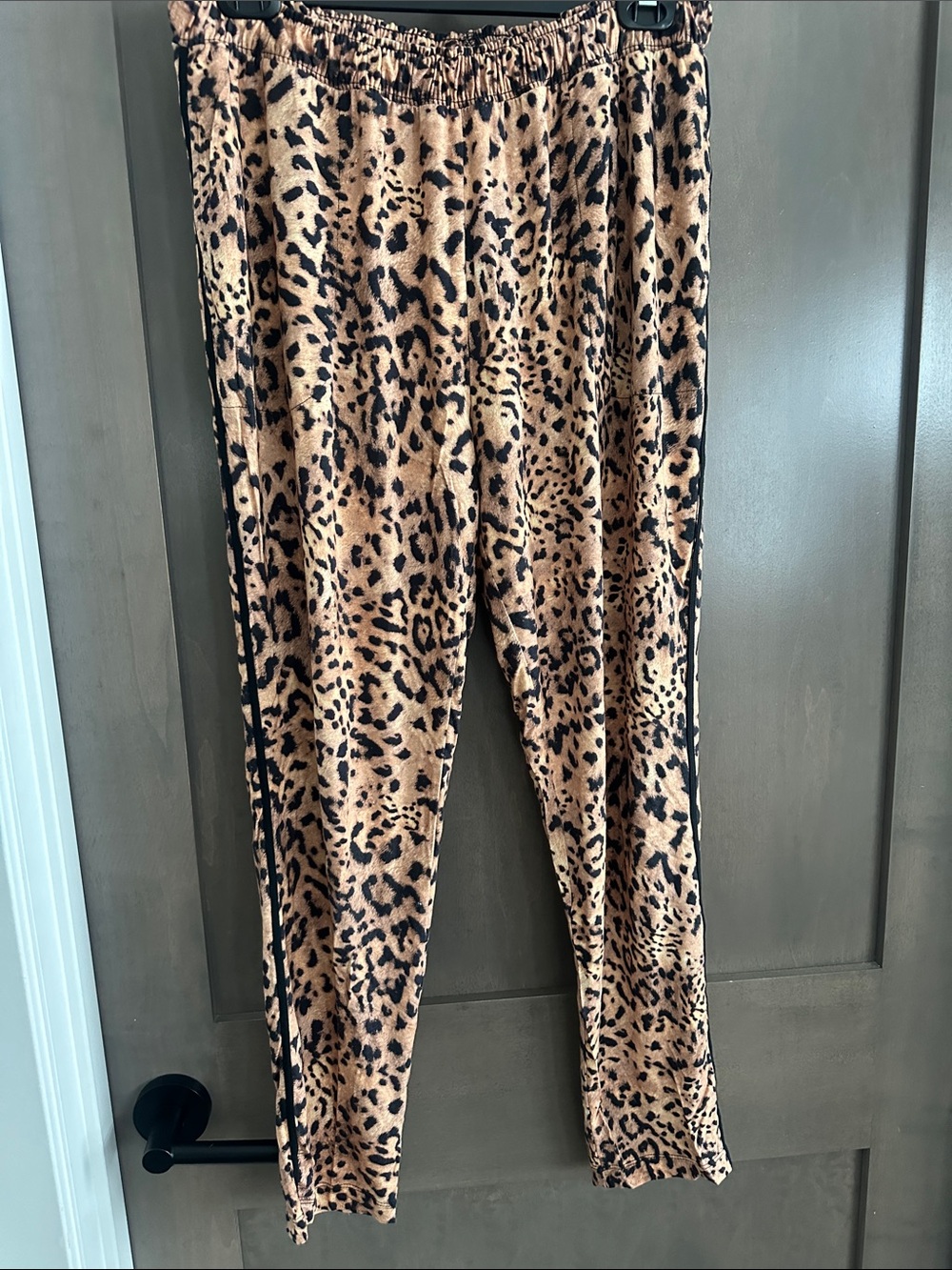 Soma Women’s Cool Nights Leopard Print Pajama Set Size M - Picture 4 of 11